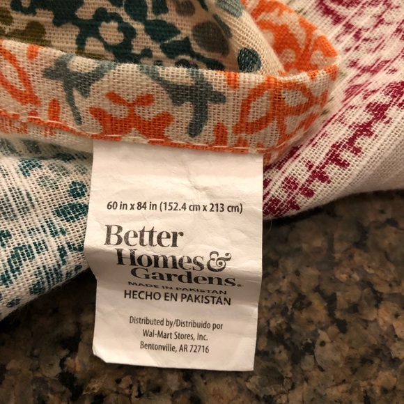 COPY - Better Homes & Gardens rectangular Mandala Floral Kitchen Tablecloth - Picture 4 of 6